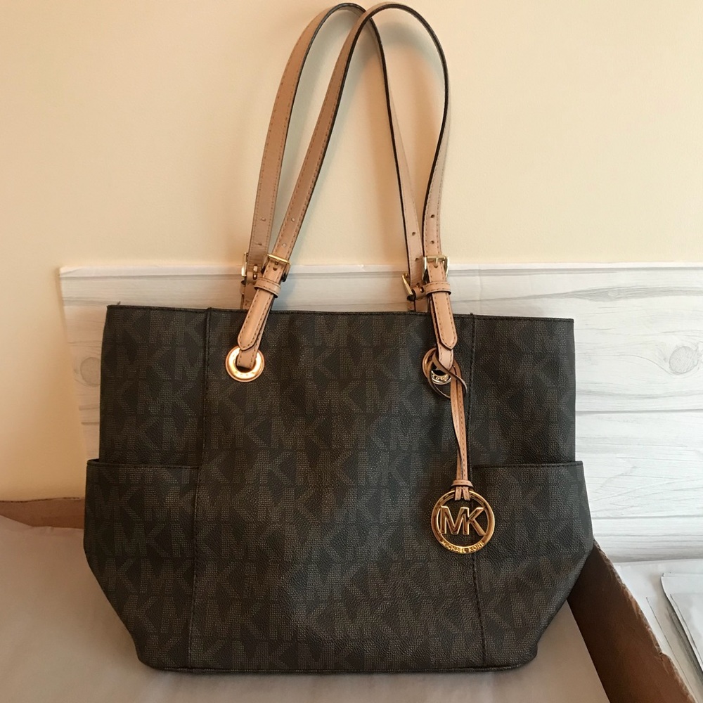 Michael Kors Tote